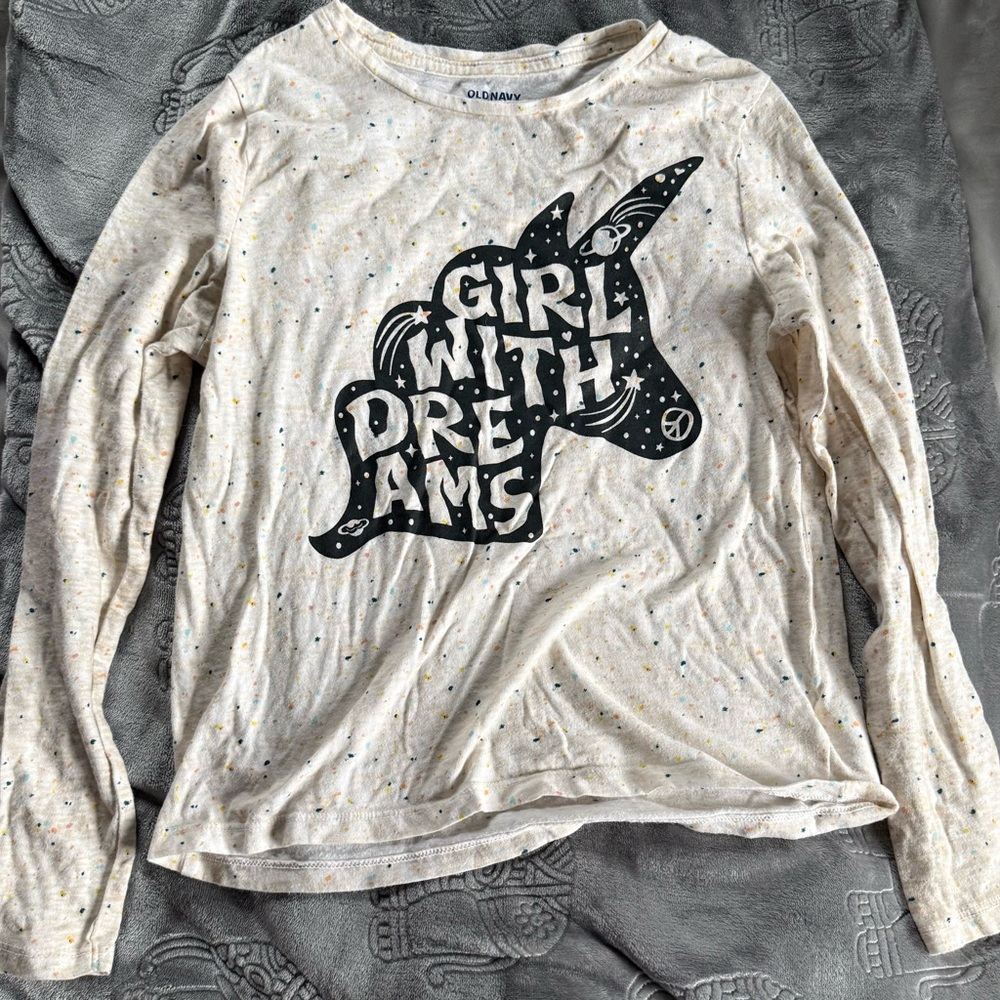 Old Navy Cream Speckled Long Sleeve Tee with Black 'Girl With Dreams' Graphic
